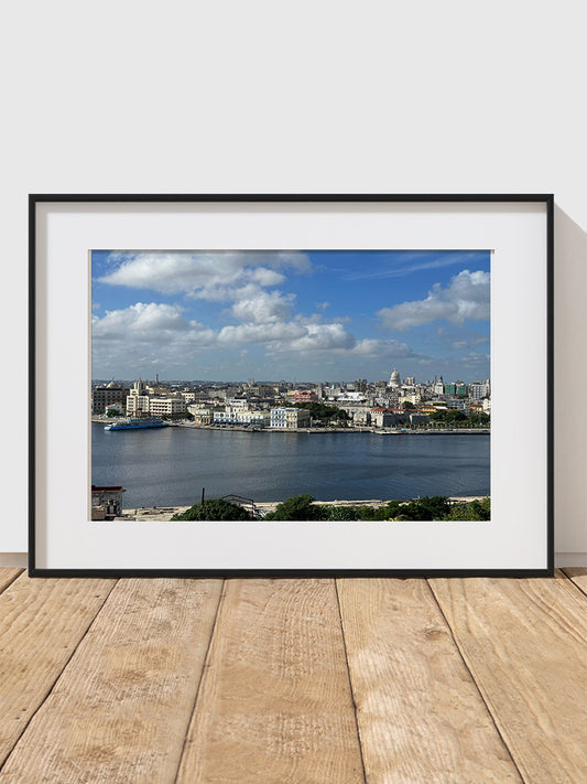 A photograph of a cityscape of West Havana